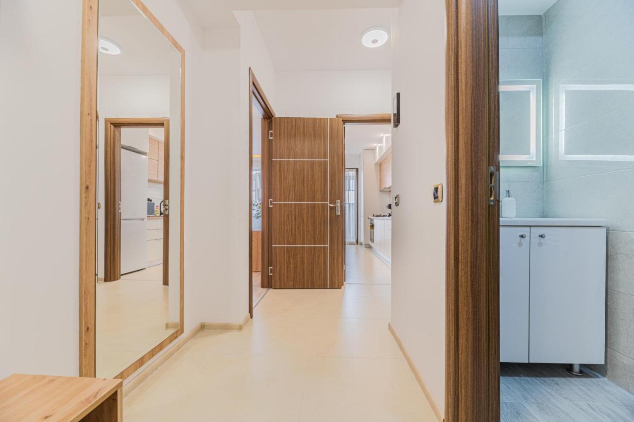 Isaran 2D4E Apartment Braşov Exteriör bild