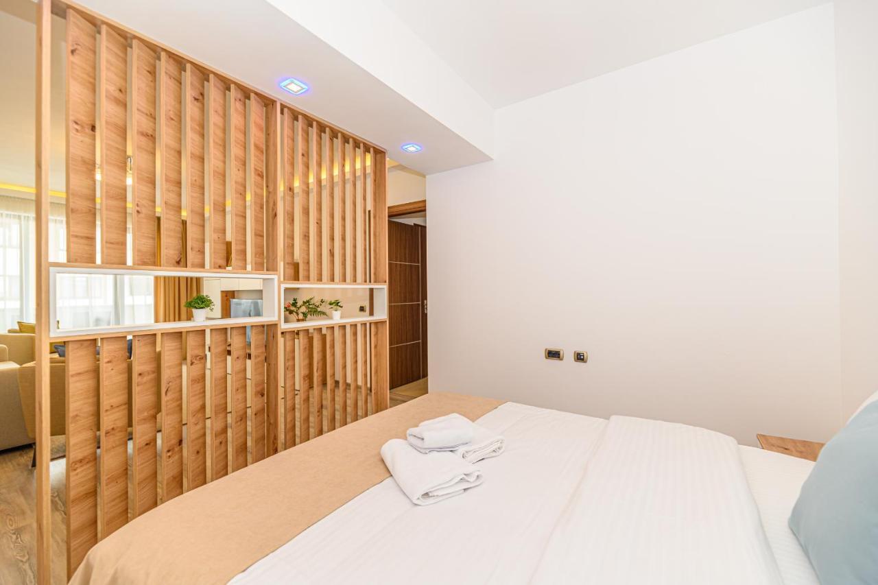 Isaran 2D4E Apartment Braşov Exteriör bild