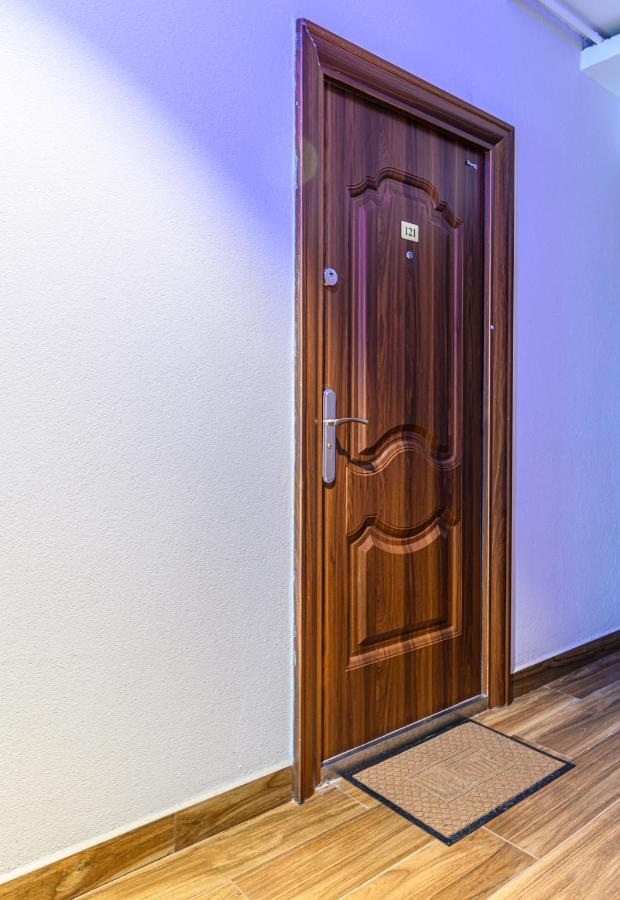 Isaran 2D4E Apartment Braşov Exteriör bild